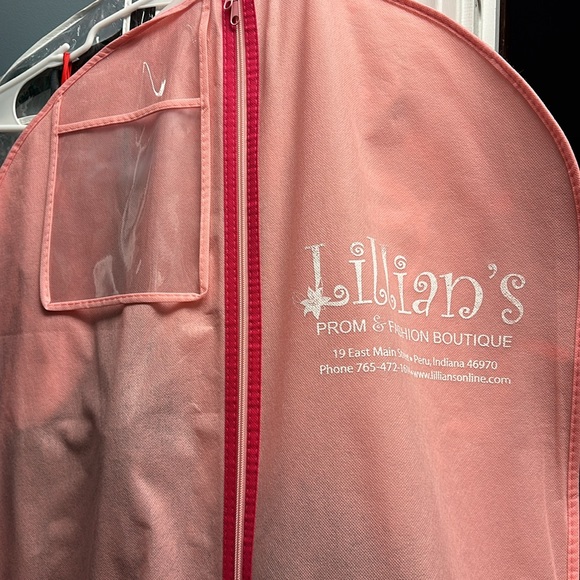 Black Mermaid Style Prom Dress - Picture 4 of 7